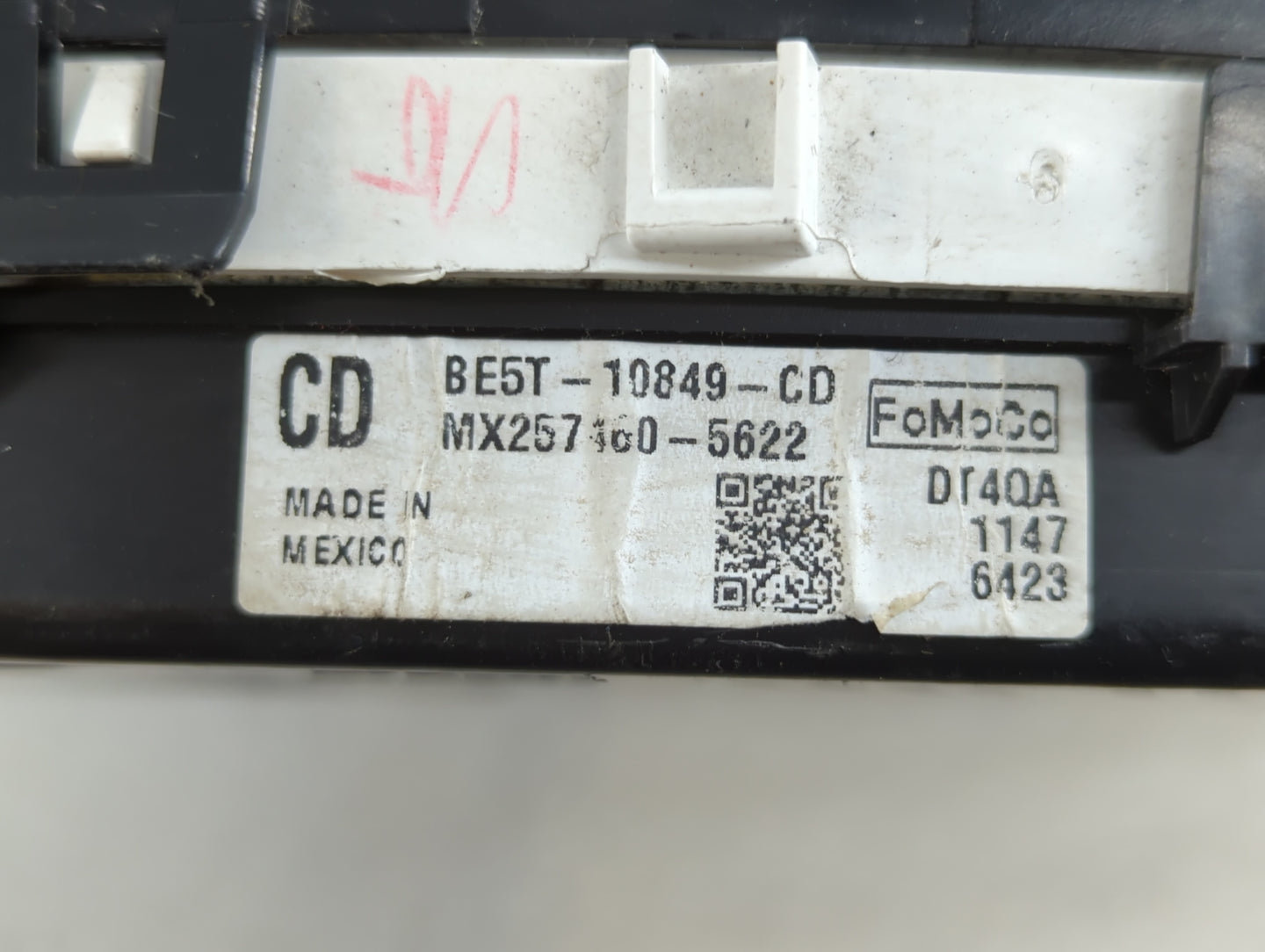 2012 Ford Fusion Instrument Cluster Speedometer Gauges P/N:BE5T-10849-CD Fits OEM Used Auto Parts - Oemusedautoparts1.com