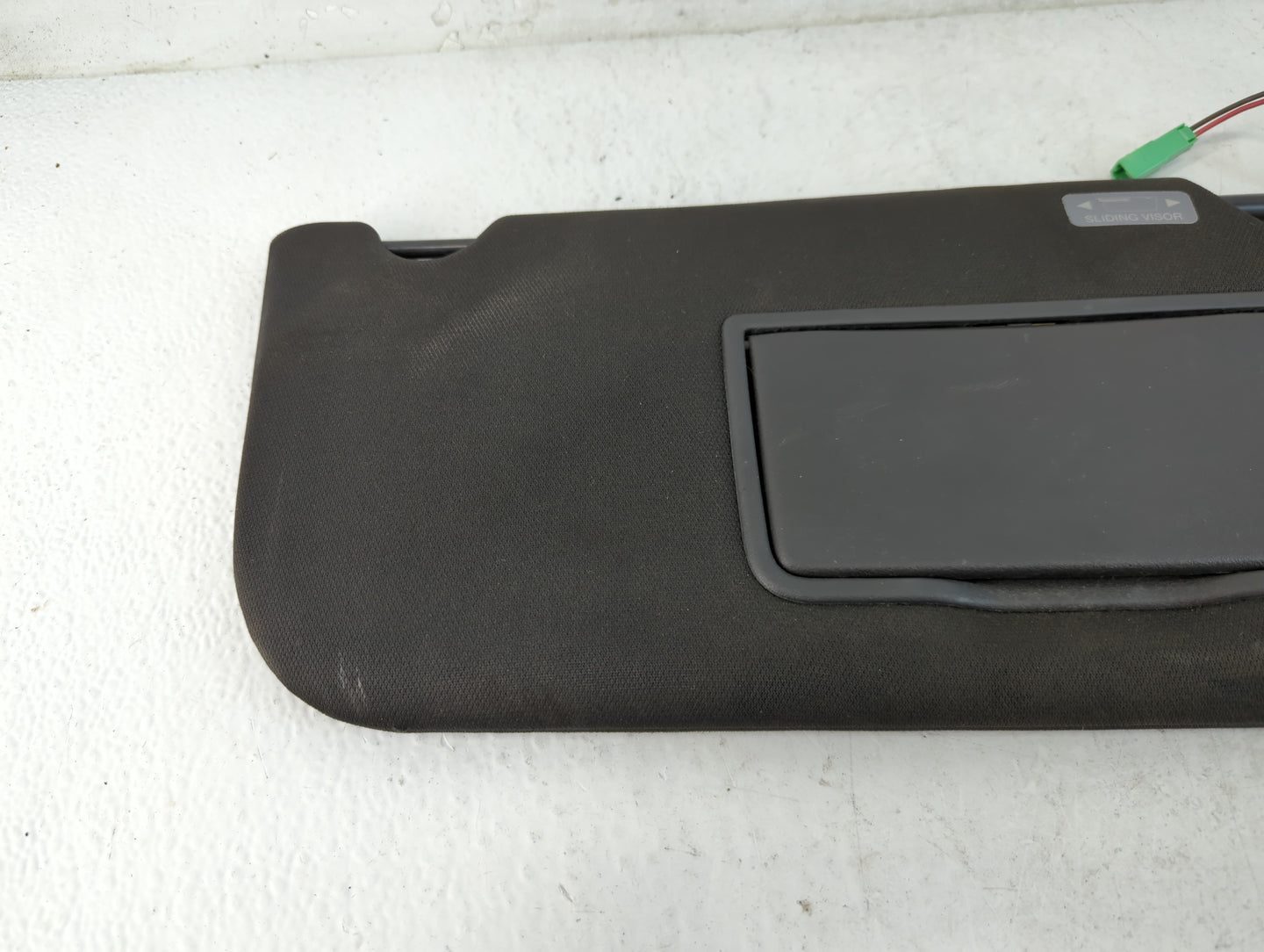 2013-2019 Ford Taurus Sun Visor Shade Replacement Passenger Right Mirror Fits OEM Used Auto Parts - Oemusedautoparts1.com