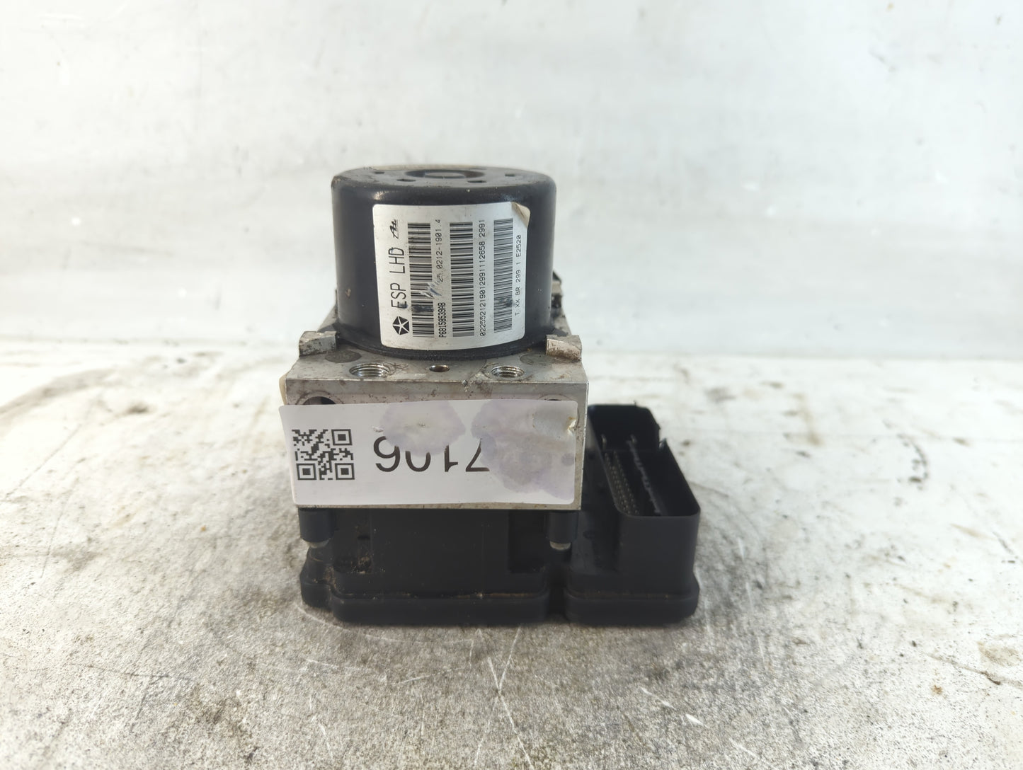 2013 Dodge Journey ABS Pump Control Module Replacement P/N:P68158539AB Fits OEM Used Auto Parts