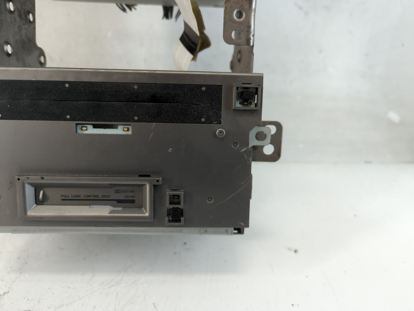 2005 Nissan Maxima Radio AM FM Cd Player Receiver Replacement P/N:28188 ZA30A Fits OEM Used Auto Parts - Oemusedautoparts1.com