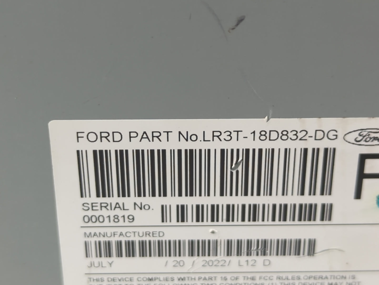 2023 Ford Mustang Radio AM FM Cd Player Receiver Replacement P/N:LR3T-18D832-DG Fits OEM Used Auto Parts - Oemusedautoparts1.com