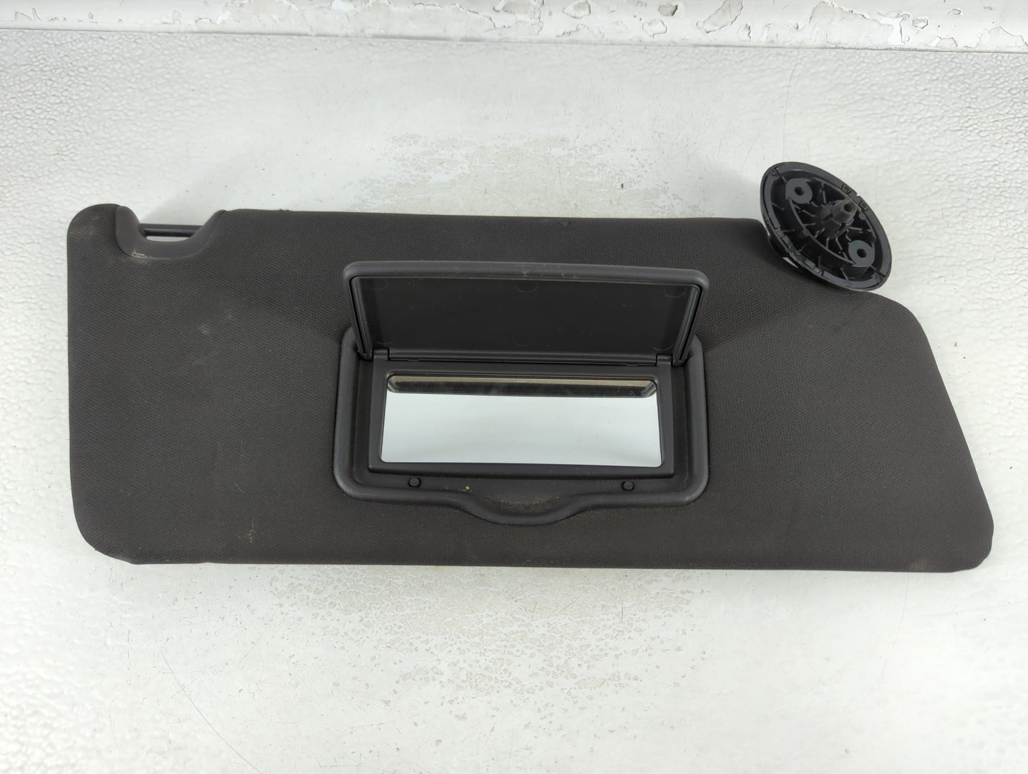 2011-2015 Ford Explorer Sun Visor Shade Replacement Passenger Right Mirror Fits Fits 2011 2012 2013 2014 2015 OEM Used Auto Parts - Oemusedautoparts1.com