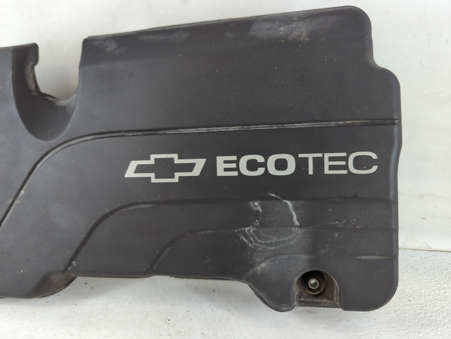 2019 Chevrolet Cruze Engine Cover - Oemusedautoparts1.com