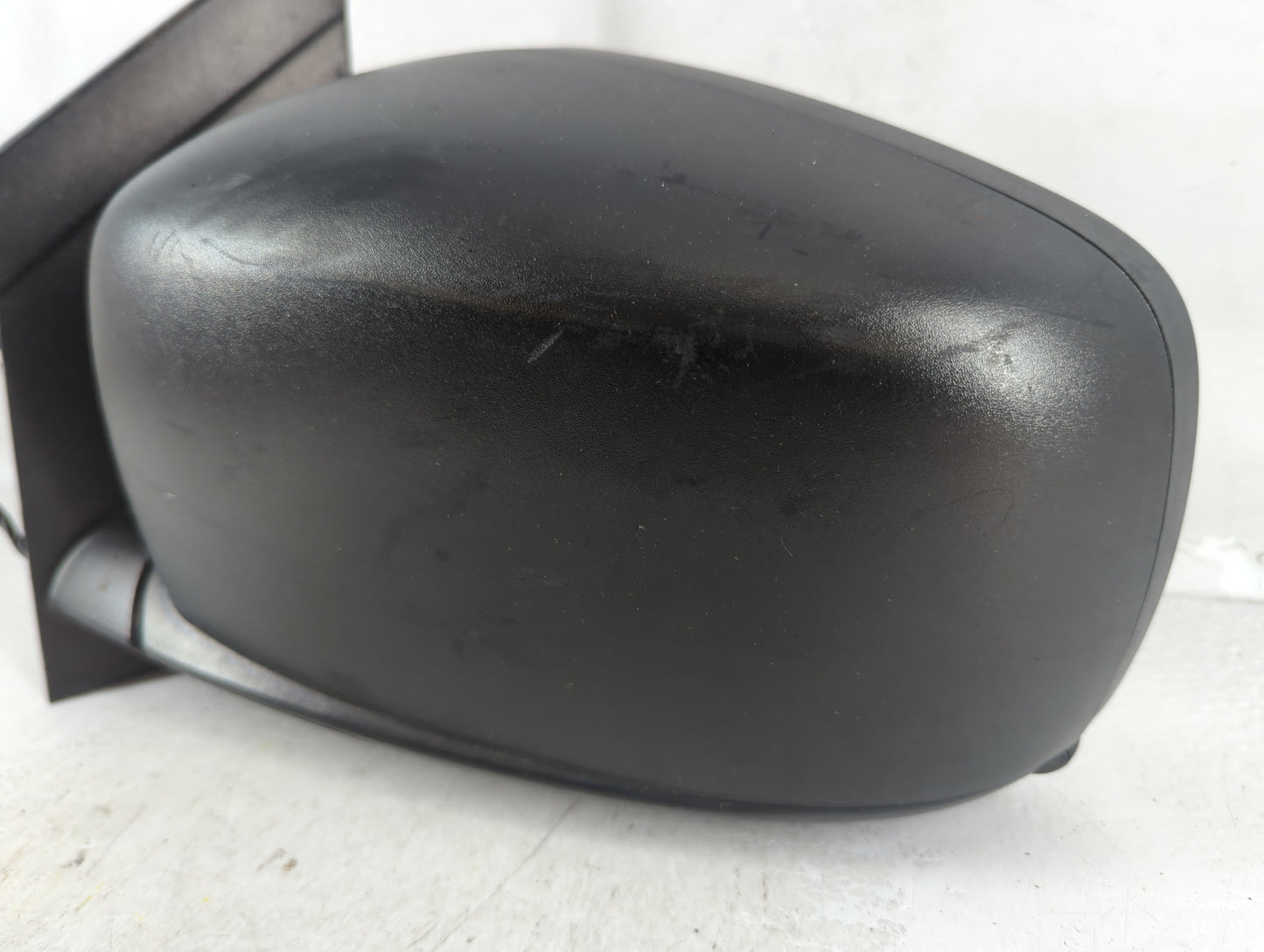2008-2010 Dodge Grand Caravan Driver Left Side View Manual Door Mirror - Oemusedautoparts1.com