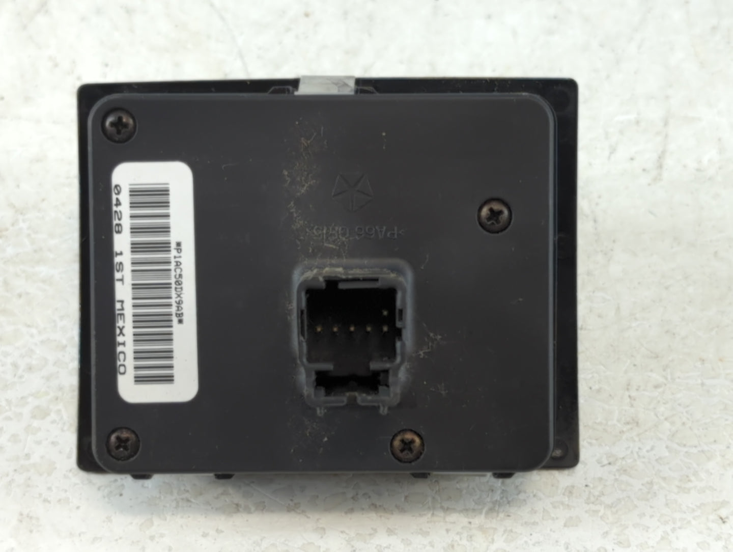 2008 Chrysler Town & Country Headlight Head Light Switch Lamp Control - Oemusedautoparts1.com