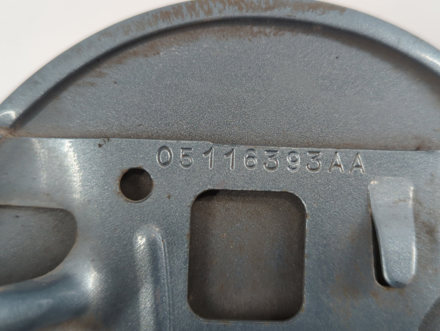 2008 Chrysler Town & Country Fuel Tank Door Lid Gas Tank Grey - Oemusedautoparts1.com
