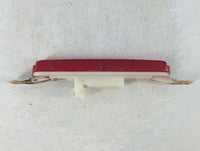 2008 Chrysler Town & Country Third Brake Light Tail Light Fits OEM Used Auto Parts - Oemusedautoparts1.com
