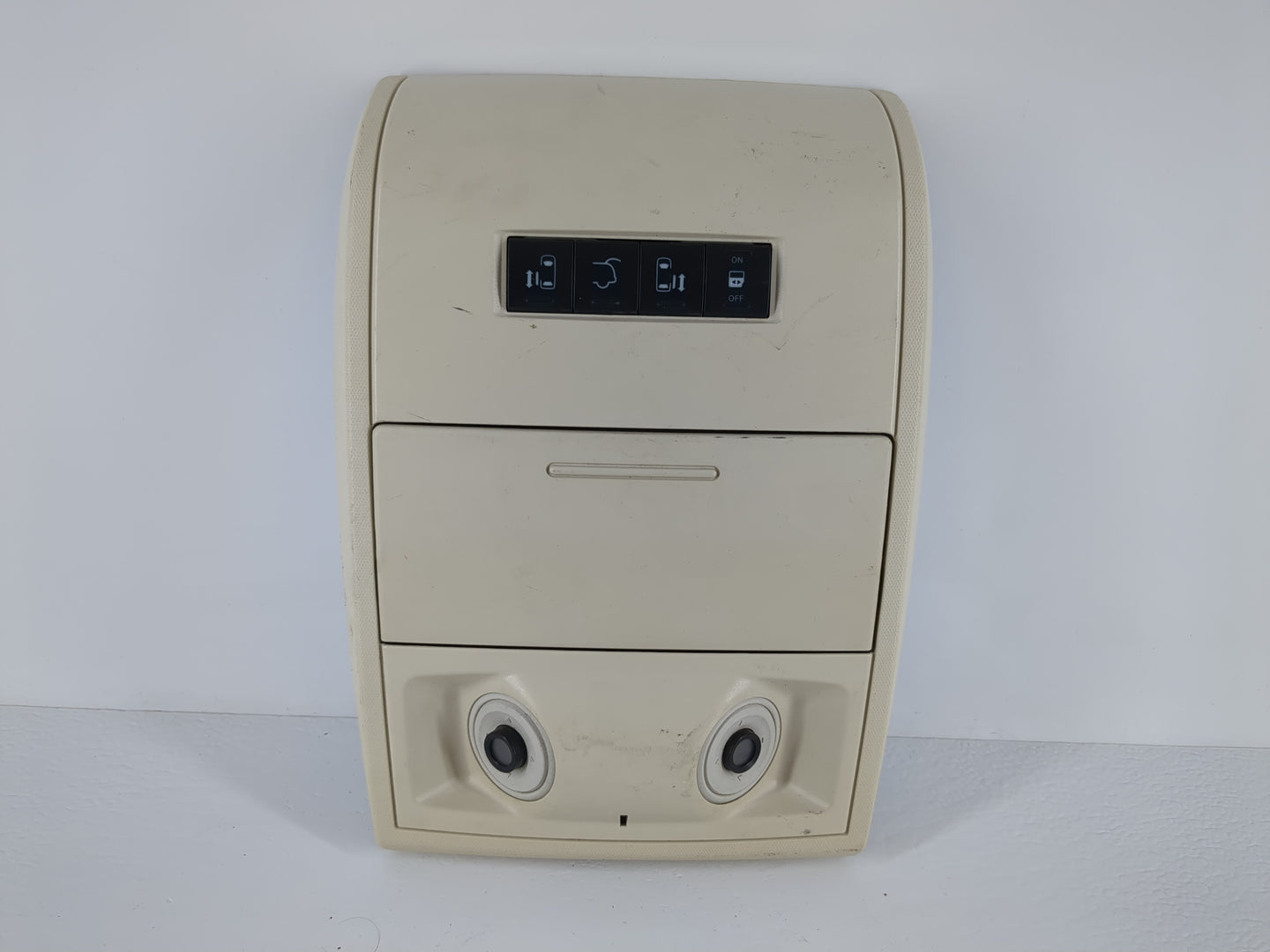 2008 Chrysler Town & Country Overhead Roof Console Interior Dome Light - Oemusedautoparts1.com