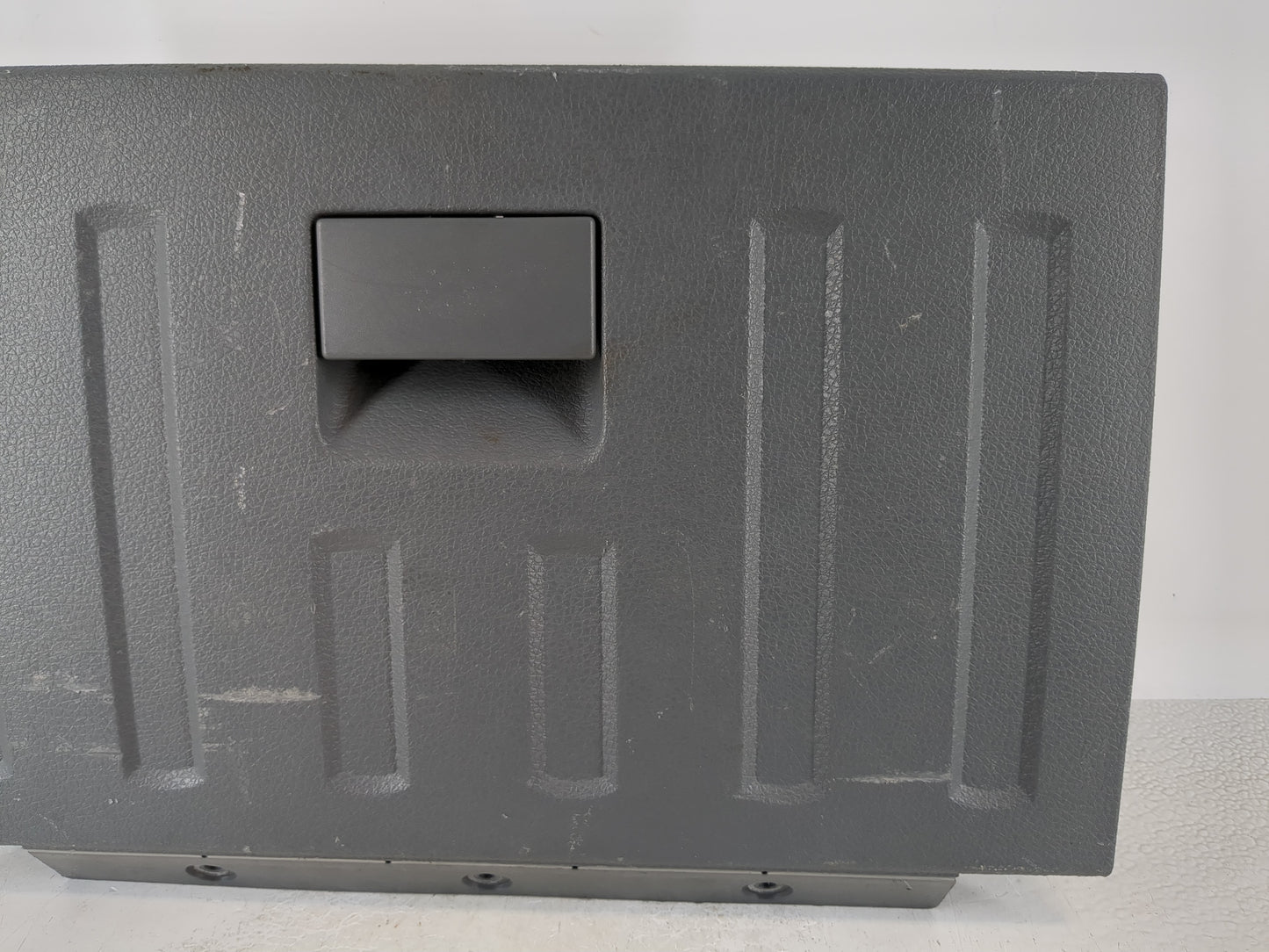 2012 Ford F-350 Super Duty Passenger Glove Box Door Storage Compartment - Oemusedautoparts1.com