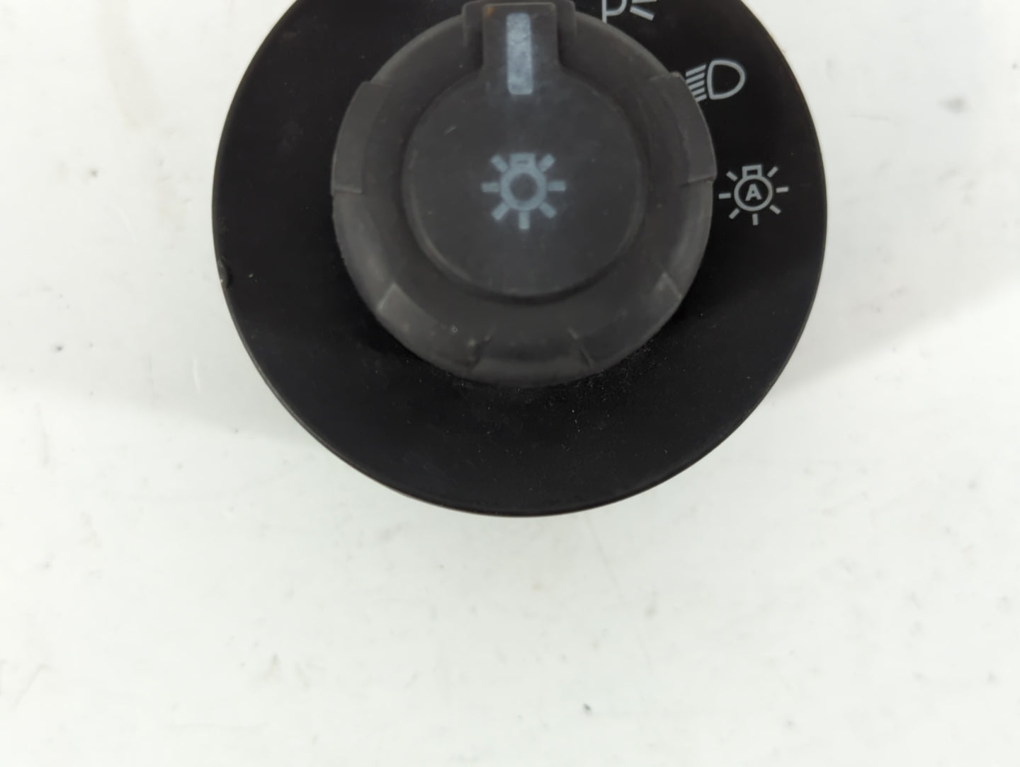 2012 Ford F-350 Super Duty Headlight Lamp Control Switch - Oemusedautoparts1.com