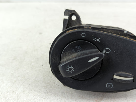 2002-2004 Ford Focus Headlight Head Light Switch Lamp Control