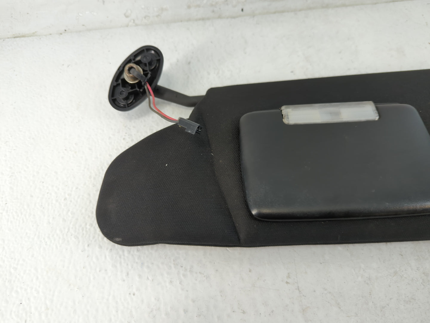 2011-2014 Chrysler 200 Sun Visor Shade Replacement Driver Left Mirror Fits Fits 2011 2012 2013 2014 OEM Used Auto Parts - Oemusedautoparts1.com