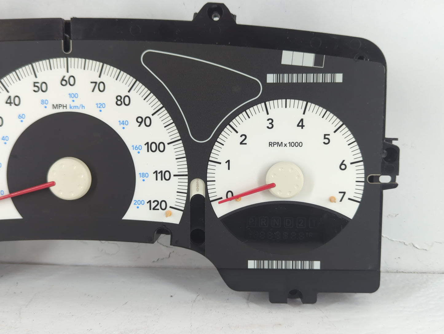 2006 Dodge Dakota Instrument Cluster Speedometer Gauges P/N:04834865AA Fits OEM Used Auto Parts