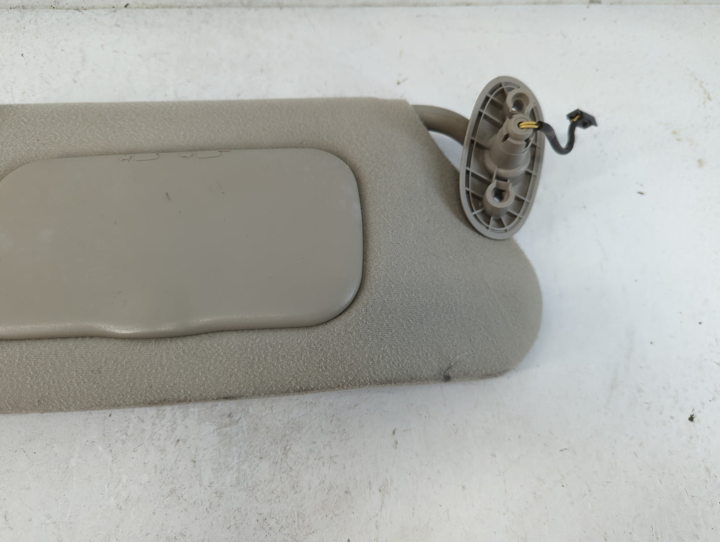 2006-2009 Dodge Durango Sun Visor Shade Replacement Driver Left Mirror Fits Fits 2006 2007 2008 2009 OEM Used Auto Parts