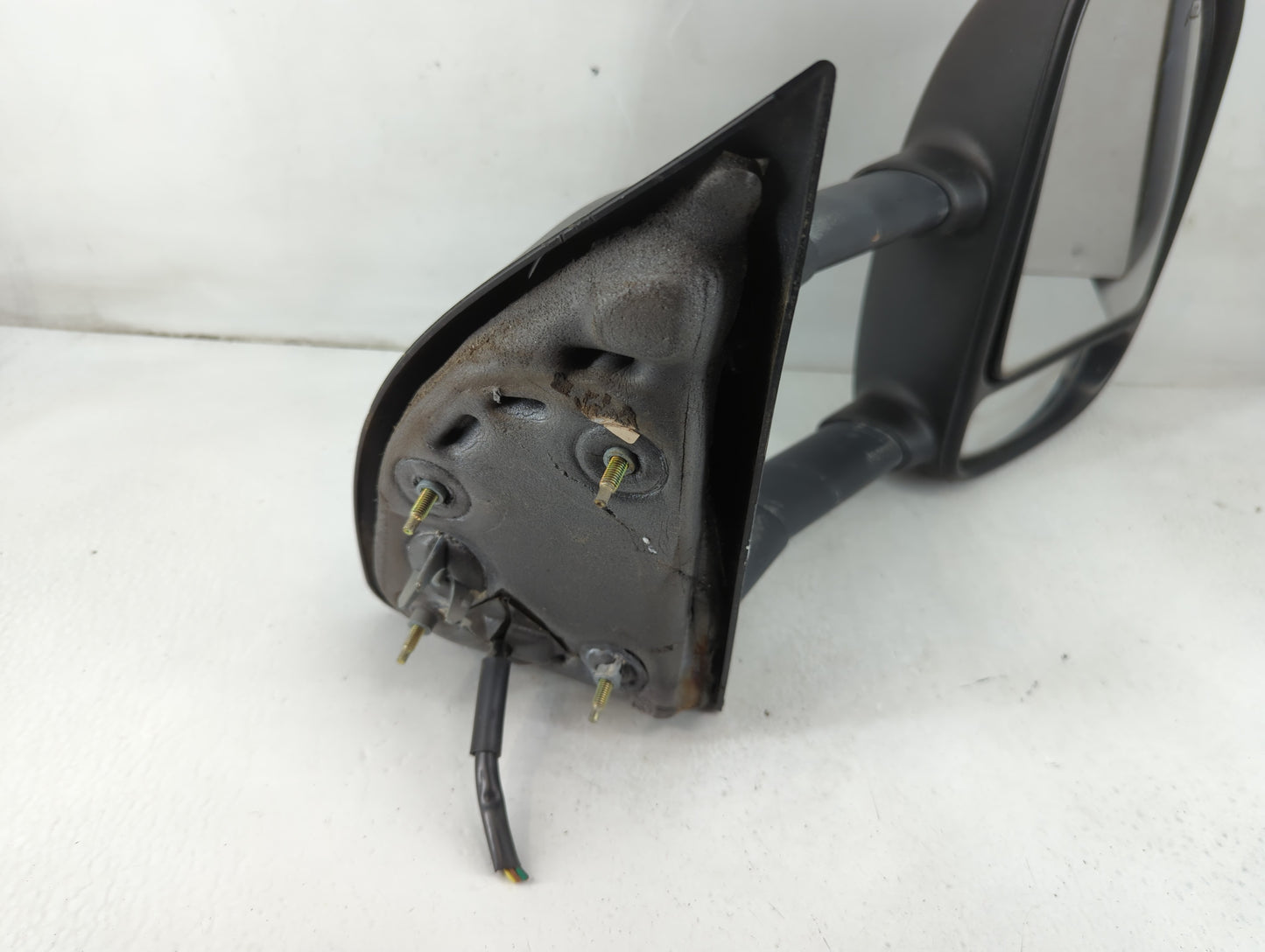 2005 Ford F-250 Super Duty Passenger Right Side View Manual Door Mirror