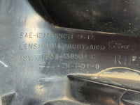 2005 Ford F-250 Super Duty Tail Light Assembly Passenger Right OEM Fits OEM Used Auto Parts - Oemusedautoparts1.com