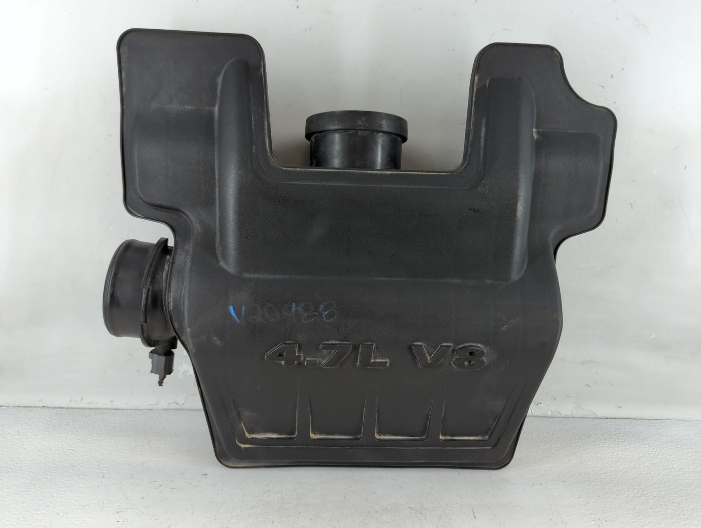 2012 Dodge Ram 1500 Engine Cover - Oemusedautoparts1.com