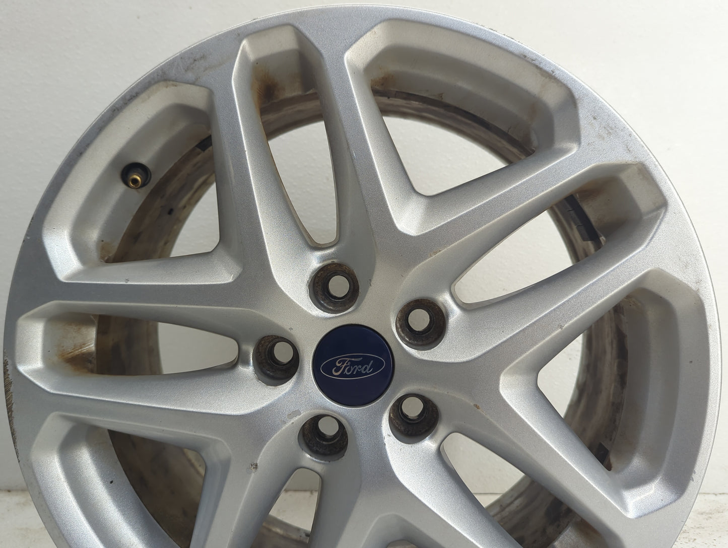 2013-2016 Ford Fusion Oem Wheel Rim