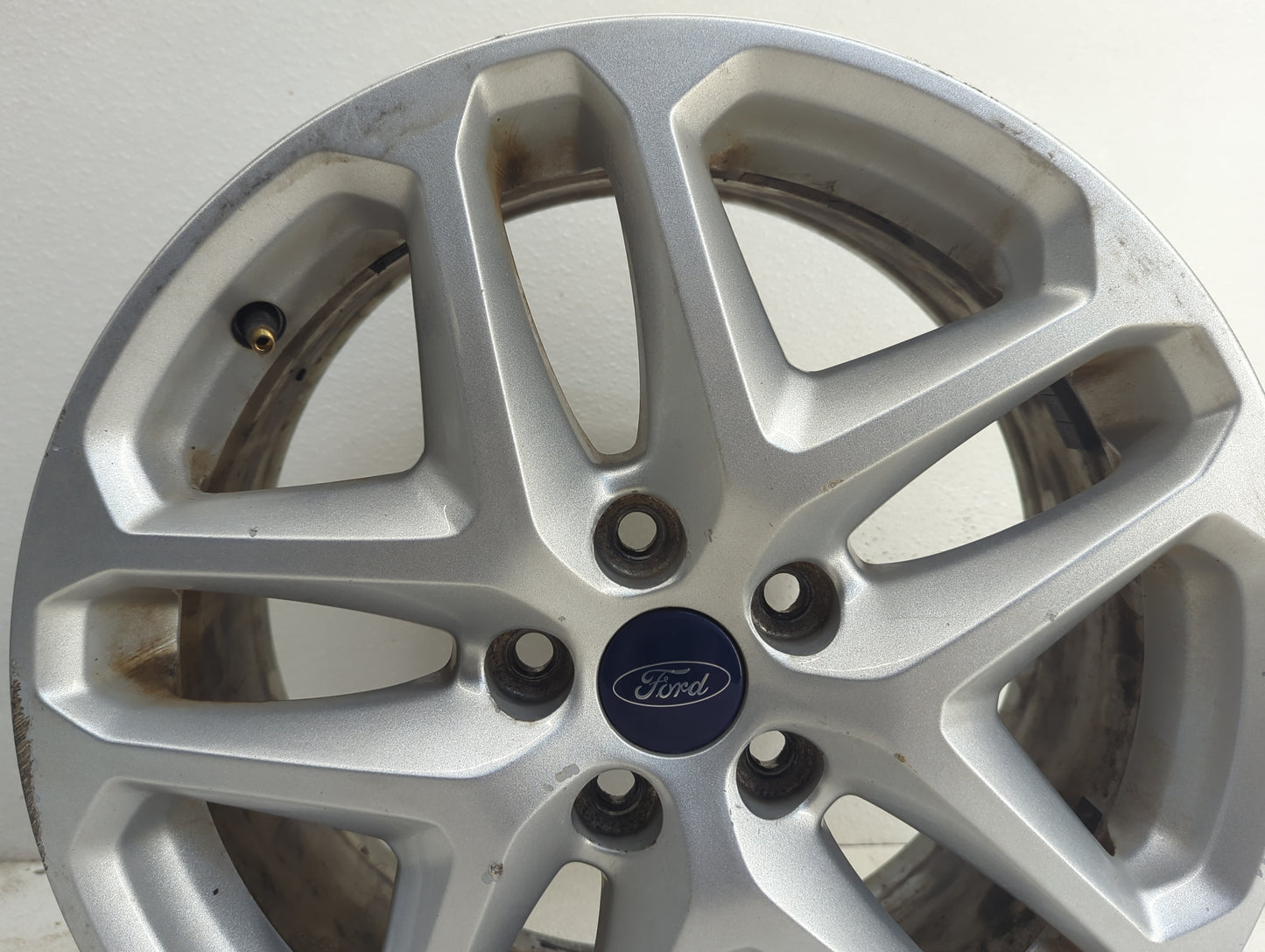 2013-2016 Ford Fusion Oem Wheel Rim