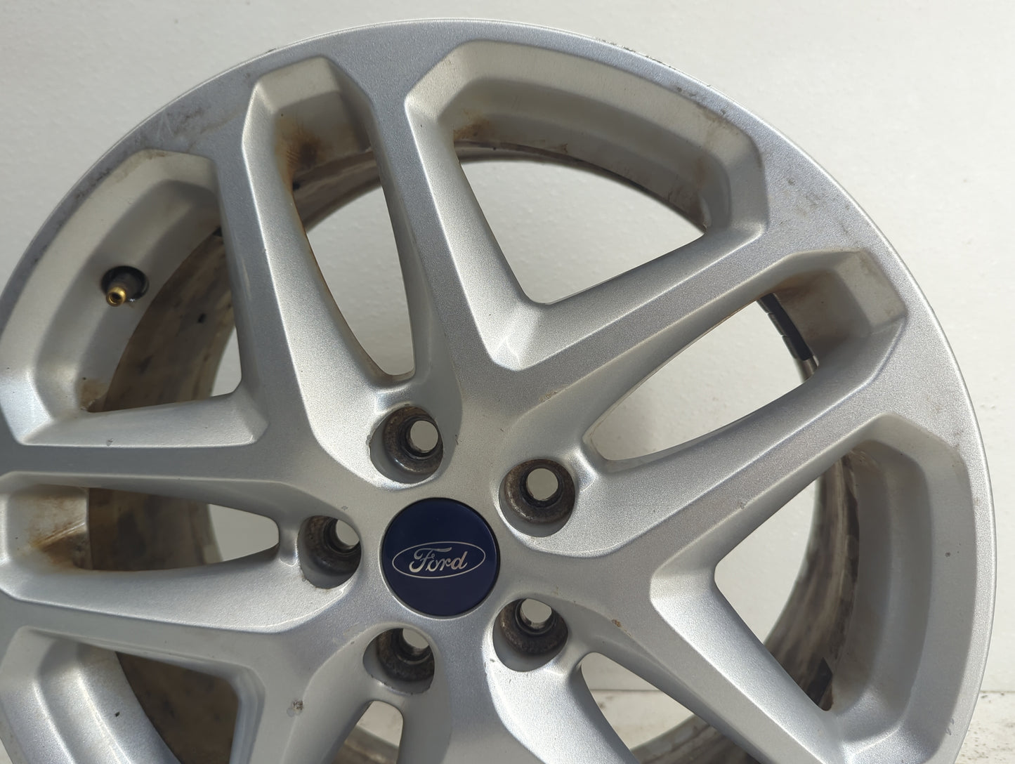 2013-2016 Ford Fusion Oem Wheel Rim