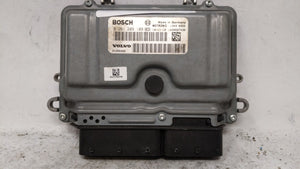 2012 Volvo S60 PCM Engine Control Computer ECU ECM PCU OEM P/N:0 261 209 108 Fits OEM Used Auto Parts - Oemusedautoparts1.com 