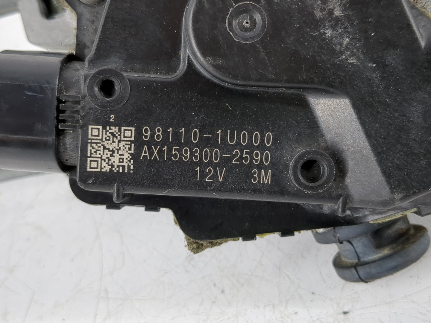2011-2014 Hyundai Sonata Front Windshield Wiper Motor Fits Fits 2011 2012 2013 2014 2015 OEM Used Auto Parts - Oemusedautoparts1.com
