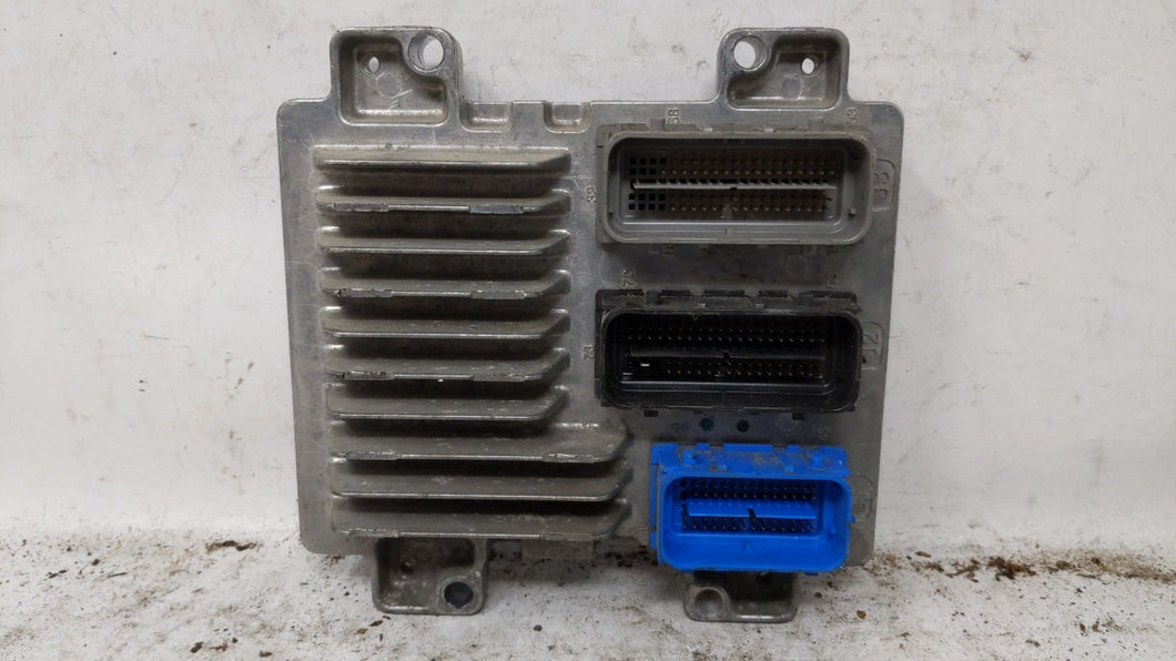 2011 Chevrolet Cruze PCM Engine Control Computer ECU ECM PCU OEM P/N:12645606 12644081 Fits OEM Used Auto Parts - Oemusedautoparts1.com 