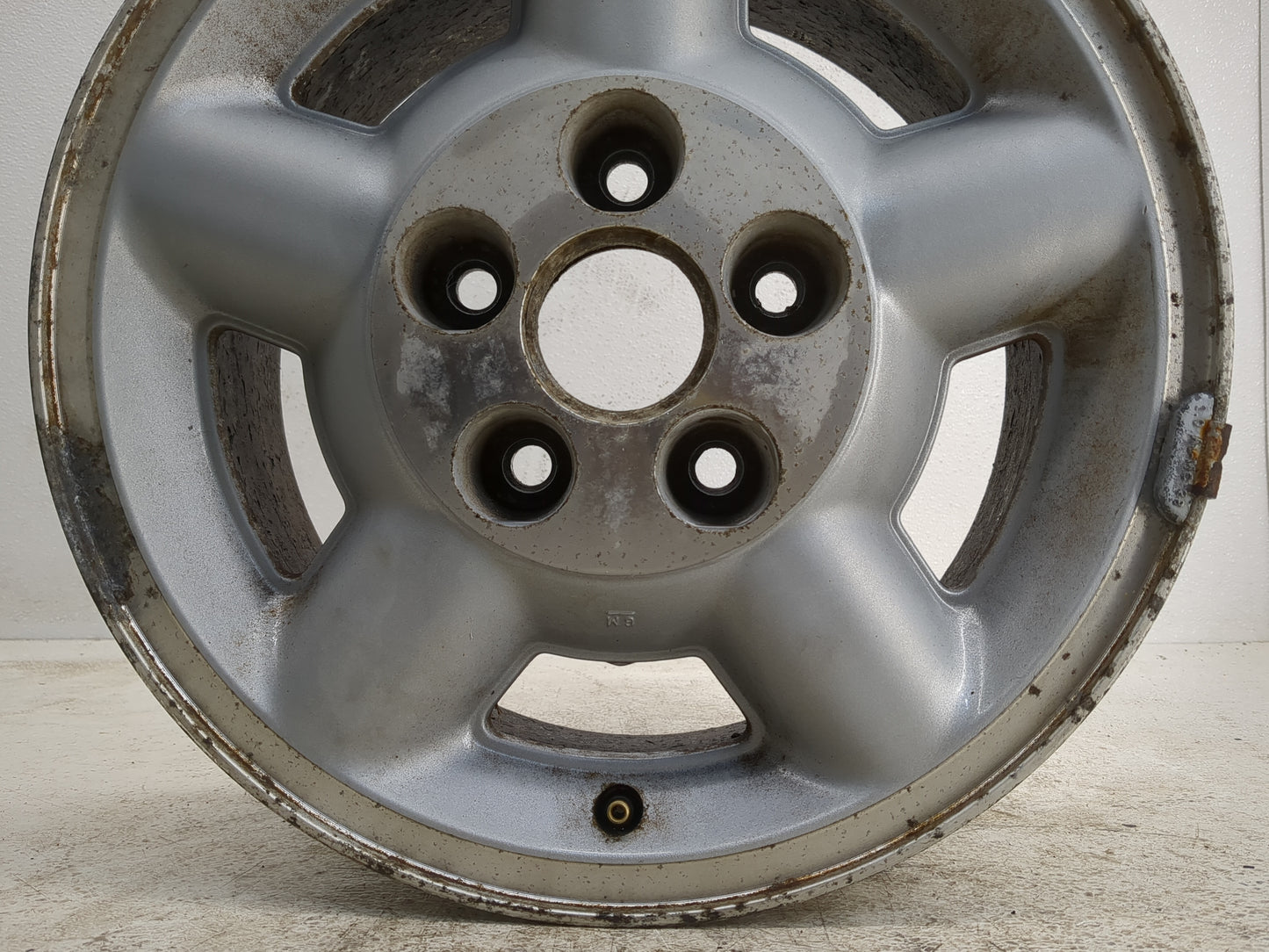 Chevrolet Blazer S10/jimmy S15 Oem Wheel Rim 1122897 - Oemusedautoparts1.com