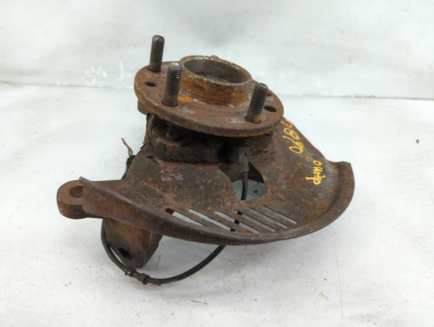 Chevrolet Blazer S10/jimmy S15 Drivers Front Spindle Knuckle Oem - Oemusedautoparts1.com