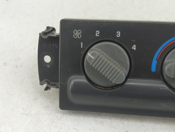 0 Chevrolet Blazer S10/jimmy S15 Climate Control Module Temperature AC/Heater Replacement Fits Fits 1998 OEM Used Auto Parts
