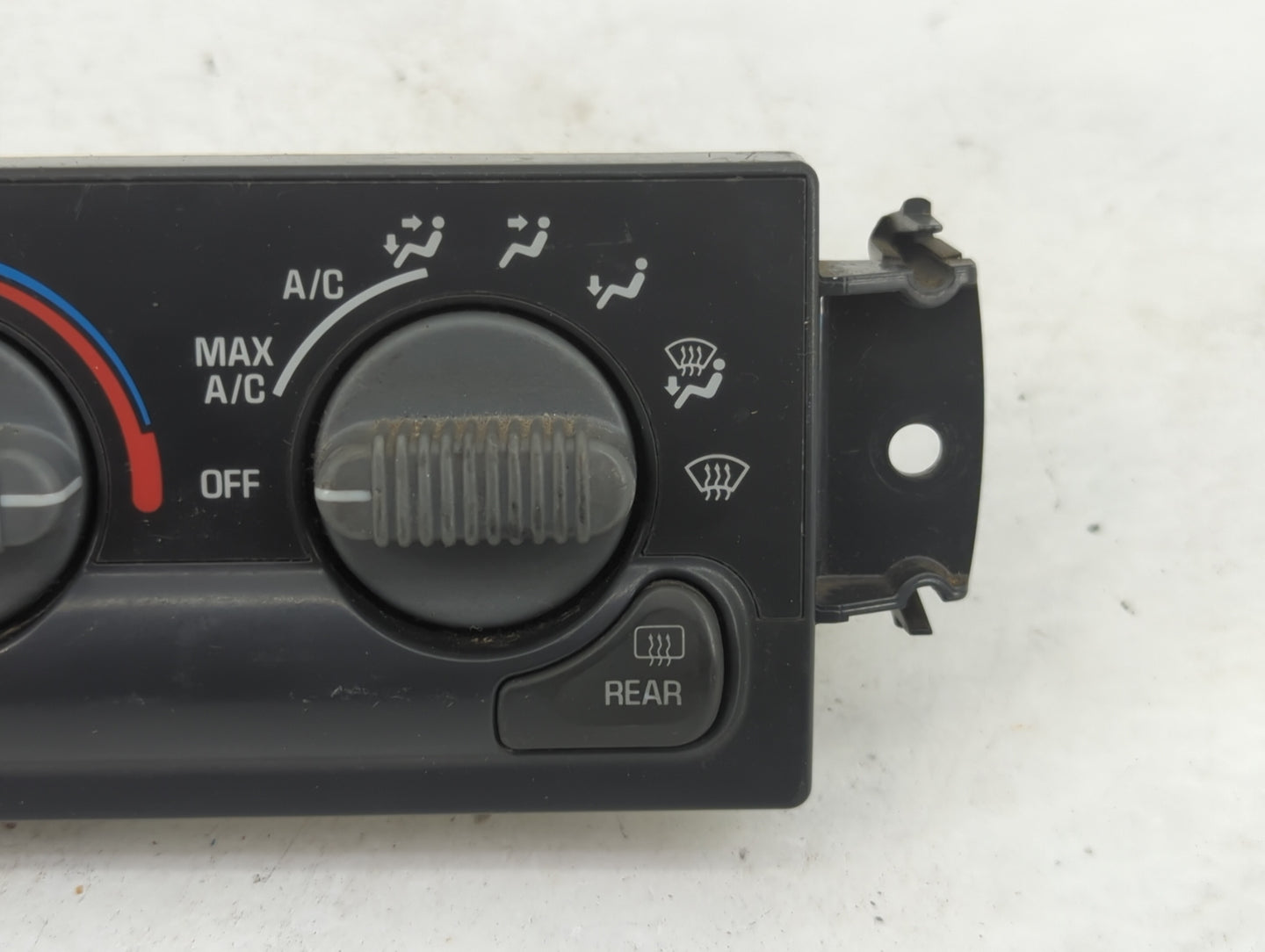 0 Chevrolet Blazer S10/jimmy S15 Climate Control Module Temperature AC/Heater Replacement Fits Fits 1998 OEM Used Auto Parts