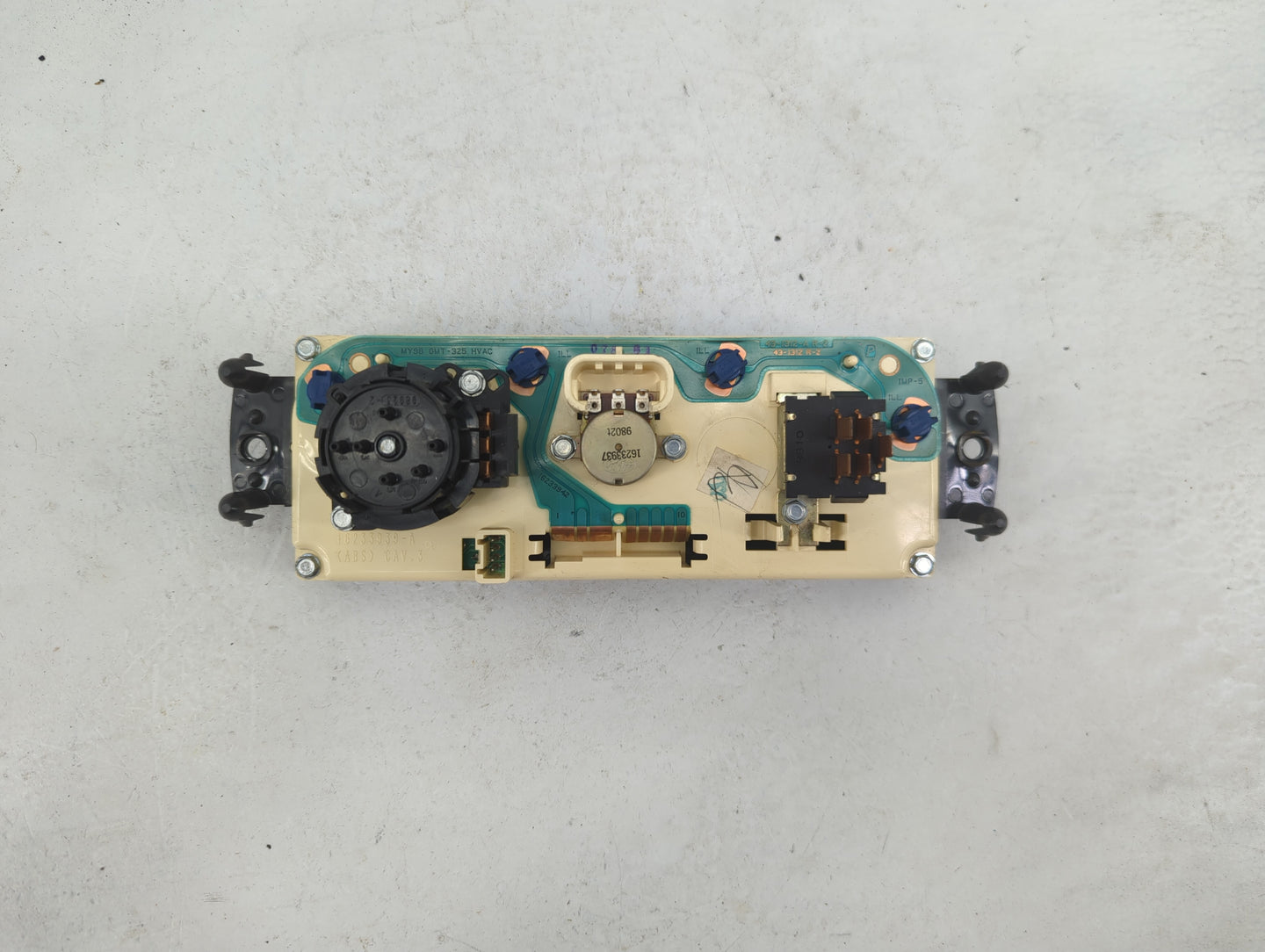 0 Chevrolet Blazer S10/jimmy S15 Climate Control Module Temperature AC/Heater Replacement Fits Fits 1998 OEM Used Auto Parts