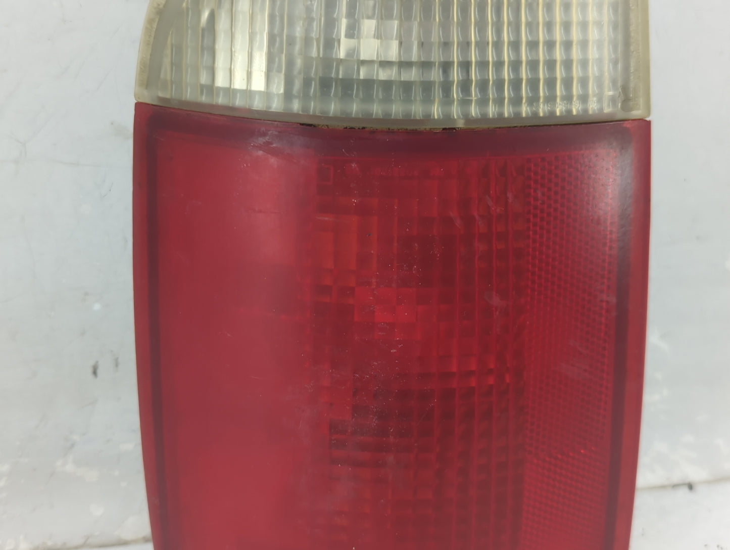 0 Chevrolet Blazer S10/jimmy S15 Tail Light Assembly Passenger Right OEM Fits OEM Used Auto Parts - Oemusedautoparts1.com