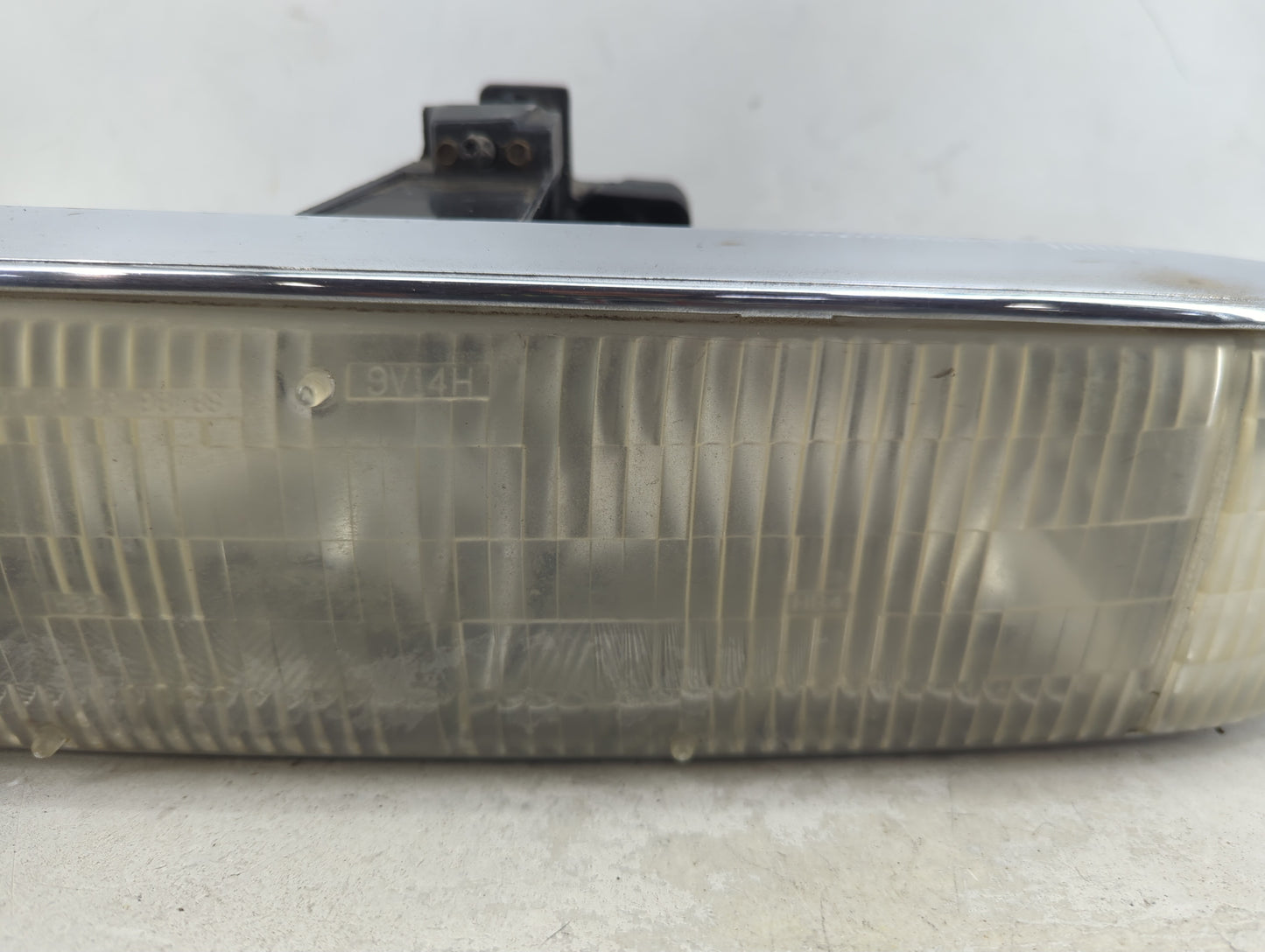 Chevrolet Blazer S10/jimmy S15 Driver Left Oem Head Light Headlight Lamp - Oemusedautoparts1.com
