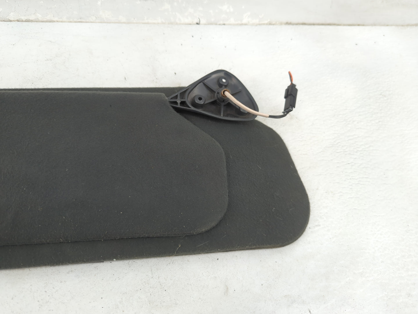 0 Chevrolet Blazer S10/jimmy S15 Sun Visor Shade Replacement Passenger Right Mirror Fits OEM Used Auto Parts - Oemusedautopa