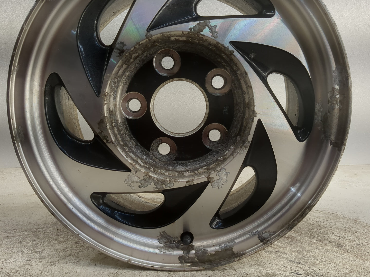 Chevrolet Blazer S10/jimmy S15 Oem Wheel Rim 1261417 - Oemusedautoparts1.com