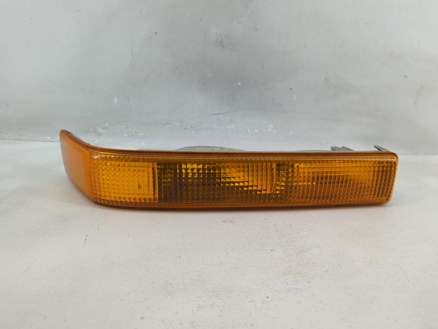 Chevrolet Blazer S10/jimmy S15 Driver Left Oem Front Light Lamp - Oemusedautoparts1.com