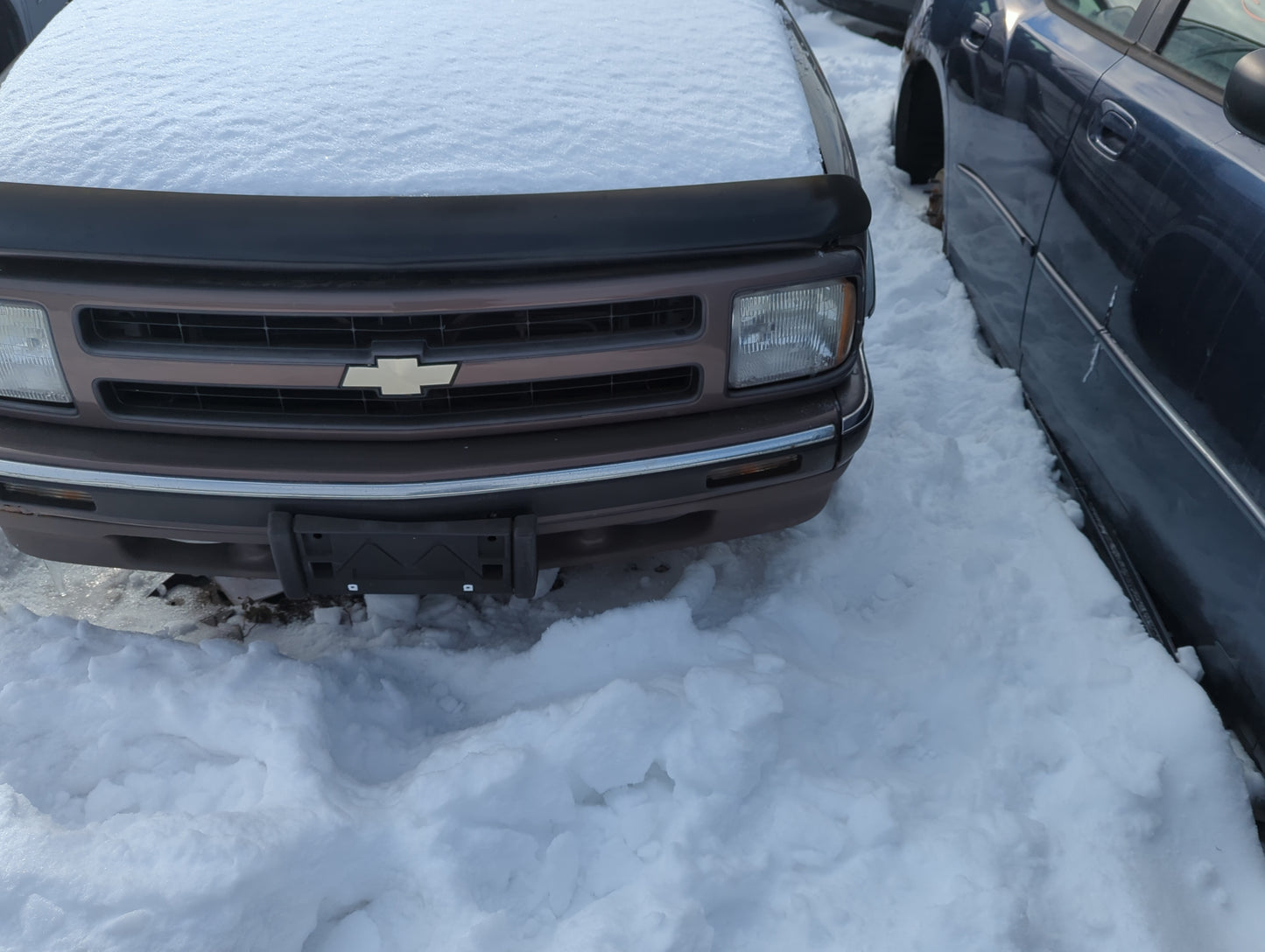 Chevrolet Blazer S10/jimmy S15 Front Bumper - Oem 1359008 - Oemusedautoparts1.com
