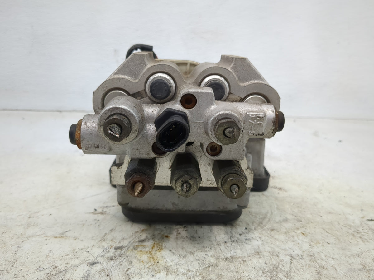 0 Chevrolet Blazer S10/jimmy S15 Anti-Lock Brake ABS Pump Module Actuator OEM Fits Fits 1997 OEM Used Auto Parts - Oemusedau