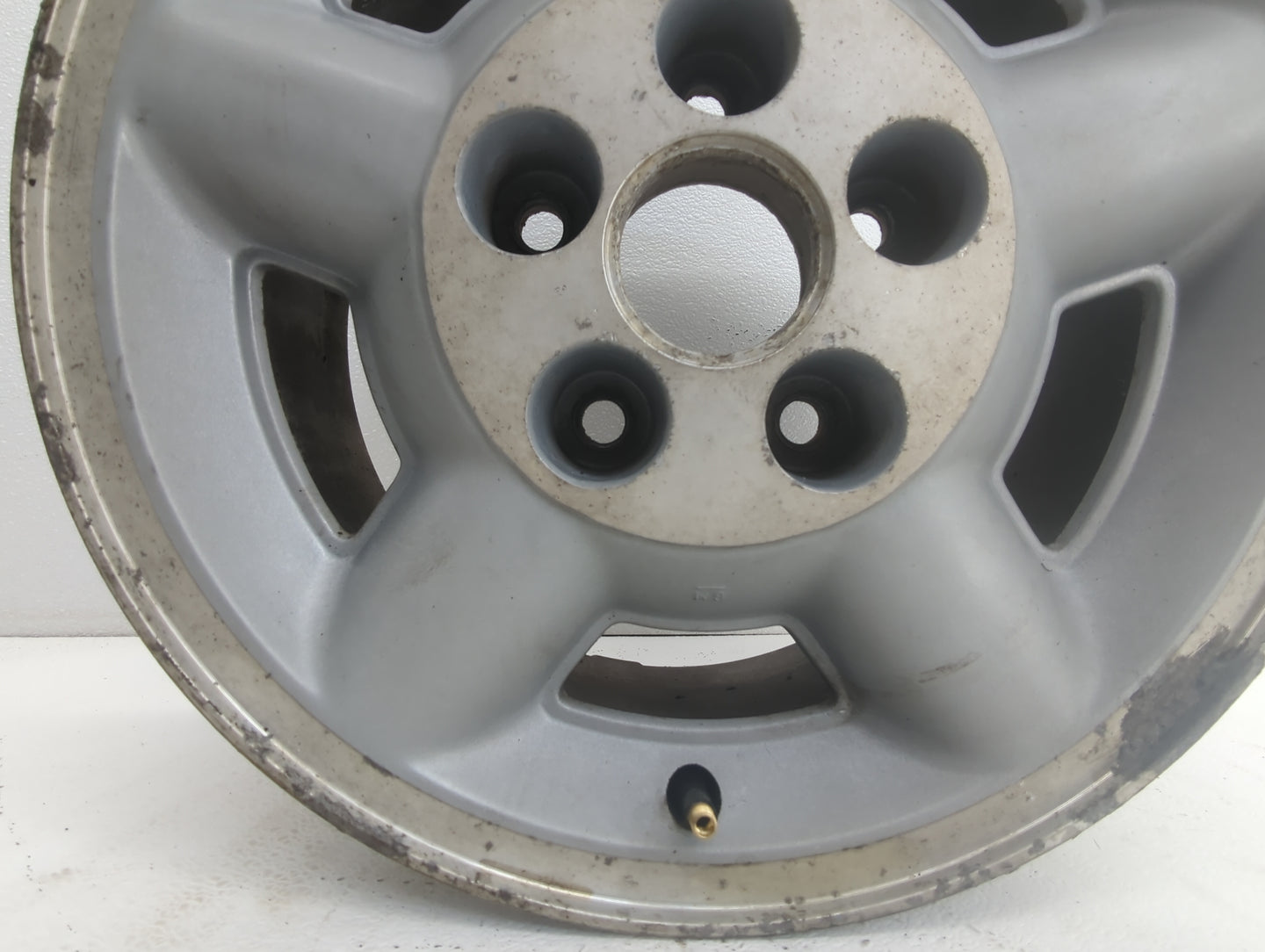 Chevrolet Blazer S10/jimmy S15 Oem Wheel Rim 851633 - Oemusedautoparts1.com