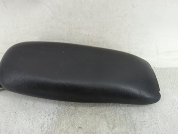 0 Chevrolet Blazer S10/jimmy S15 Center Console Armrest Cover Lid Fits Fits 200 2001 2002 OEM Used Auto Parts - Oemusedautop