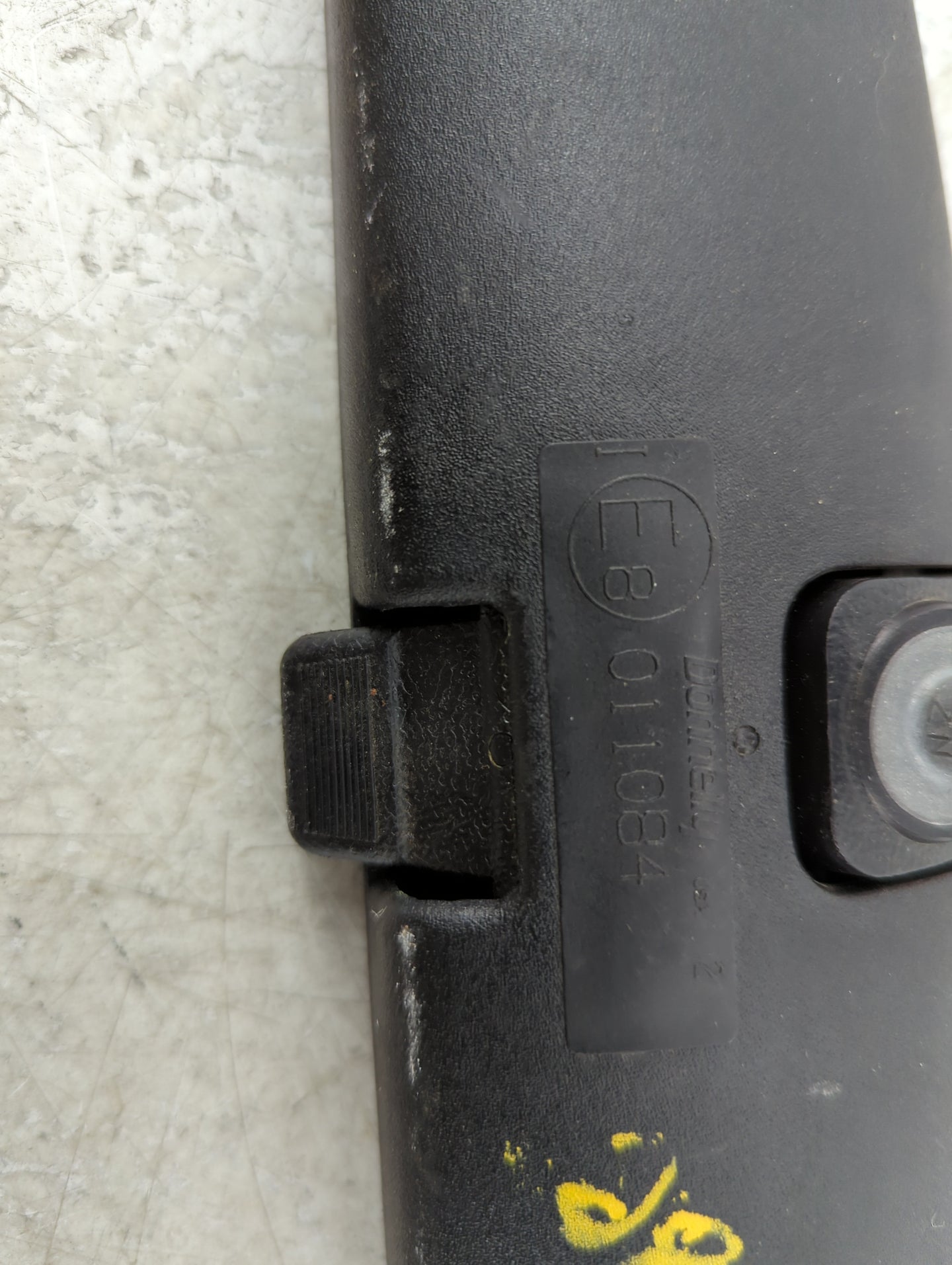2000 Chevrolet Blazer S10/jimmy S15 Interior Rear View Mirror Replacement OEM Fits OEM Used Auto Parts - Oemusedautoparts1.c