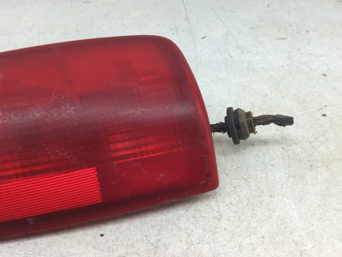 2000 Chevrolet Blazer S10/jimmy S15 Tail Light Assembly Driver Left OEM Fits OEM Used Auto Parts - Oemusedautoparts1.com