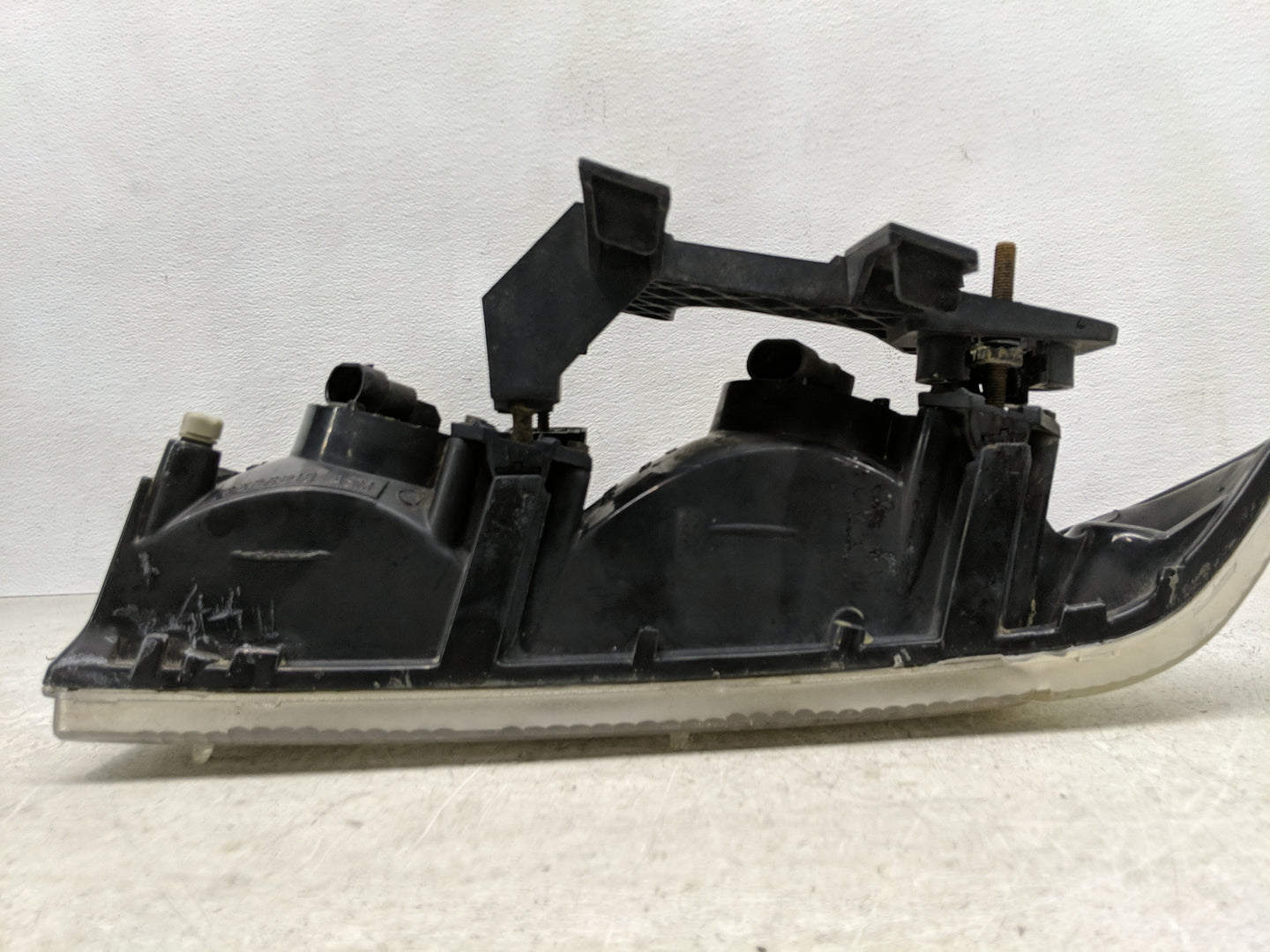 Chevrolet Blazer S10/jimmy S15 Driver Left Oem Head Light Headlight Lamp - Oemusedautoparts1.com