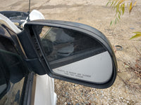 2000 Chevrolet Blazer S10/jimmy S15 Side Mirror Replacement Passenger Right View Door Mirror Fits OEM Used Auto Parts - Oemu