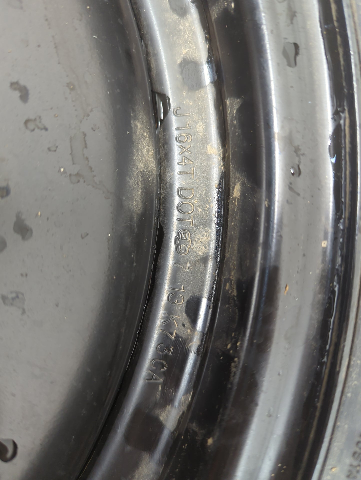2014 Subaru Legacy/ Outback Legacy Spare Donut Tire Wheel Rim Oem - Oemusedautoparts1.com