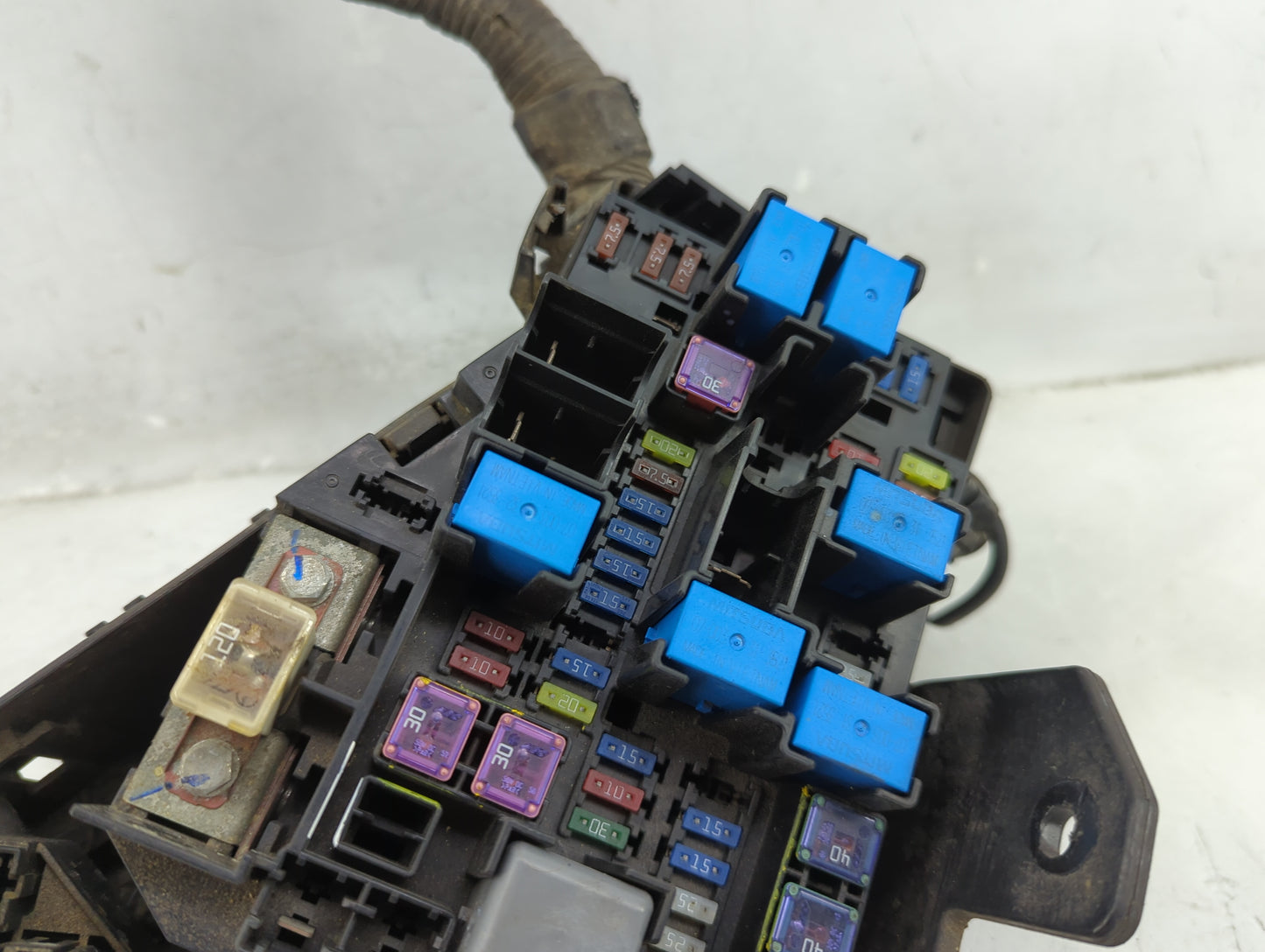 2014 Subaru Legacy/ Outback Legacy Fusebox Fuse Box Panel Relay Module Fits Fits 2010 2011 2012 2013 OEM Used Auto Parts - O