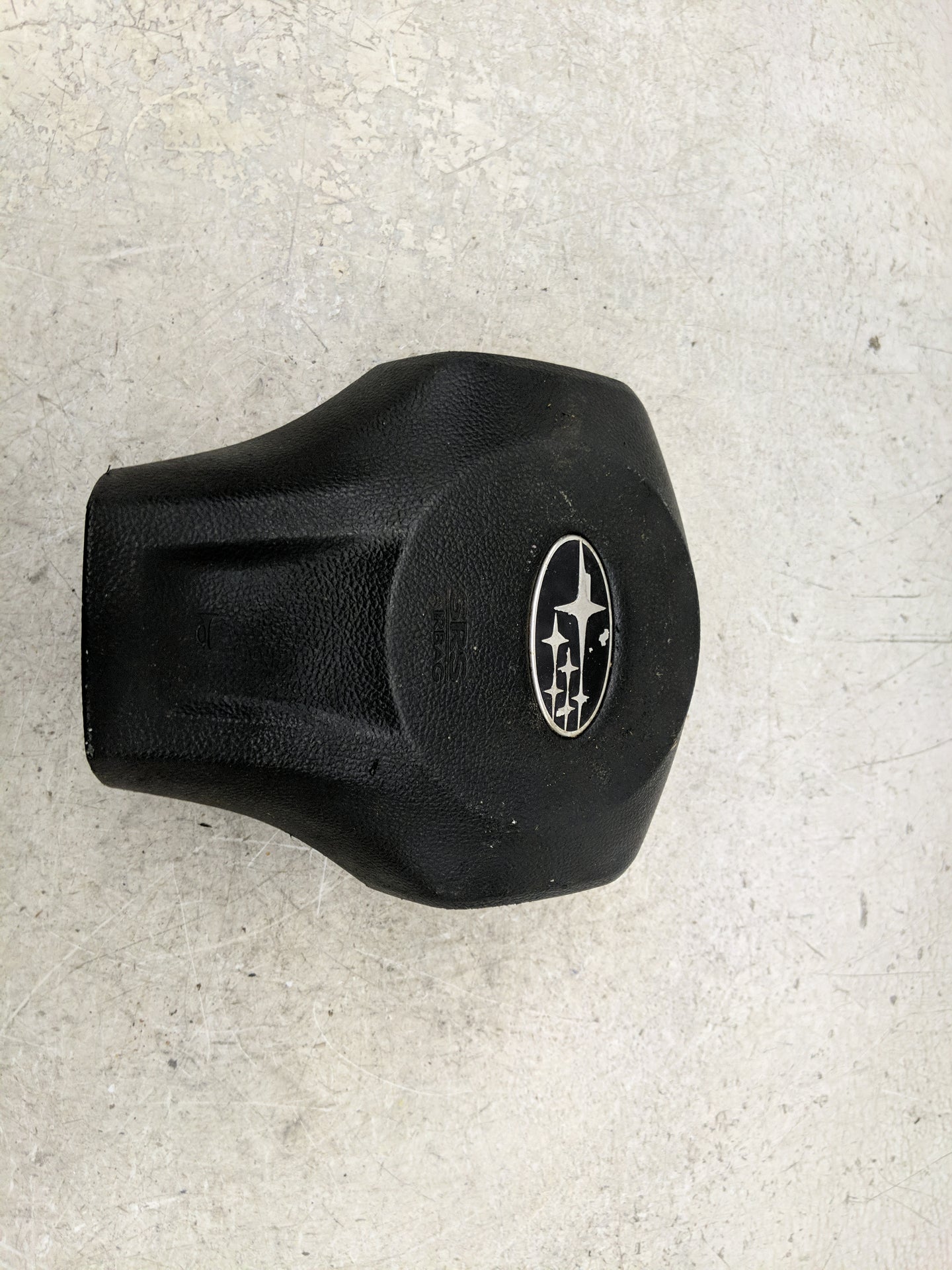 Subaru Legacy/ Outback Legacy Air Bag Driver Left Steering Wheel Mounted - Oemusedautoparts1.com