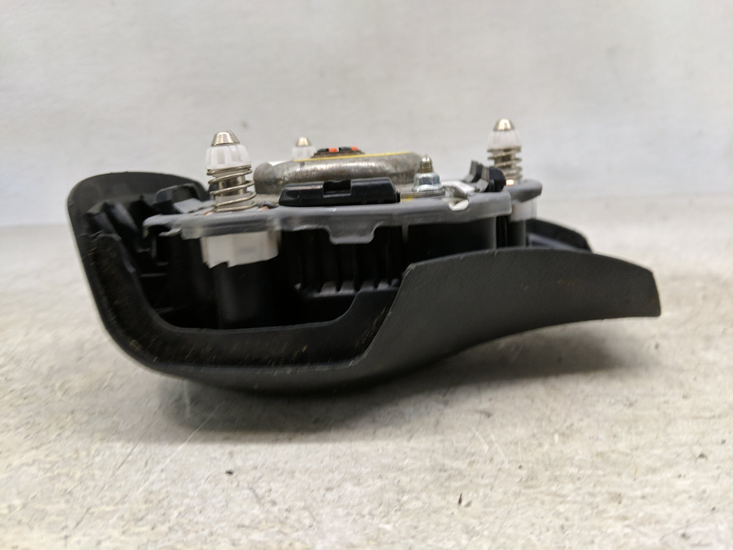 Subaru Legacy/ Outback Legacy Air Bag Driver Left Steering Wheel Mounted - Oemusedautoparts1.com