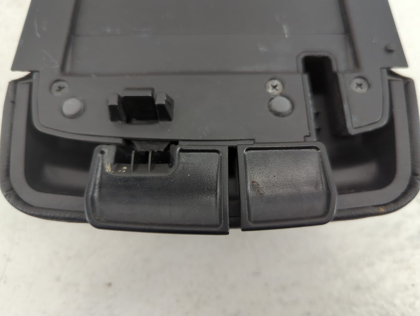 2014 Subaru Legacy/ Outback Legacy Center Console Armrest Cover Lid Fits Fits 2010 2011 2012 2013 OEM Used Auto Parts - Oemu